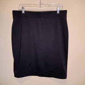 Straight Black 22” Skirt